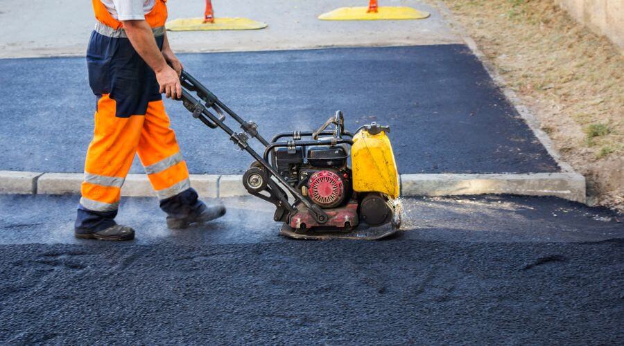 Professional gutter cleaning in Bunola, PA